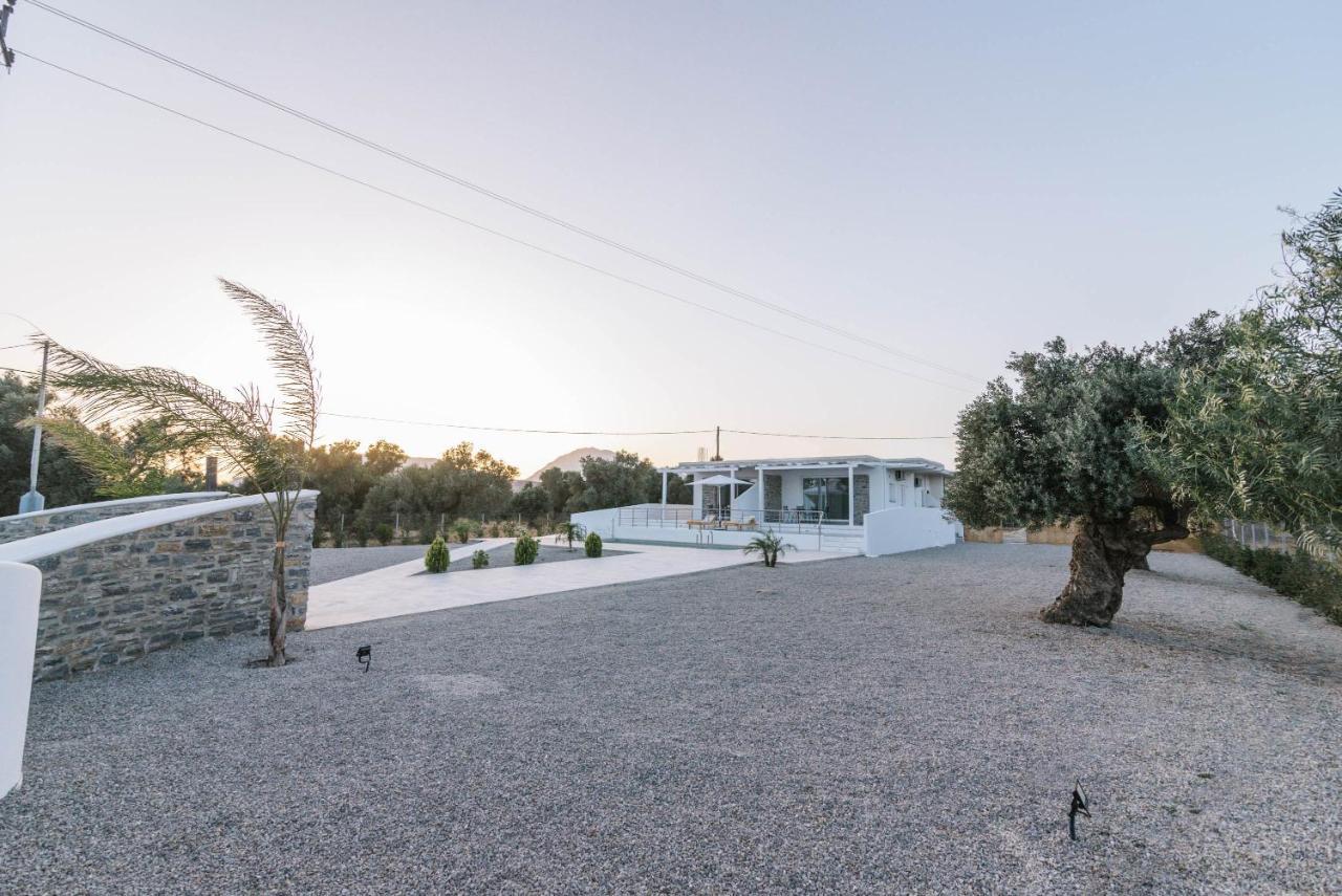 Anastasia'S Luxury Homes Kokkinos Pirgos Exteriör bild